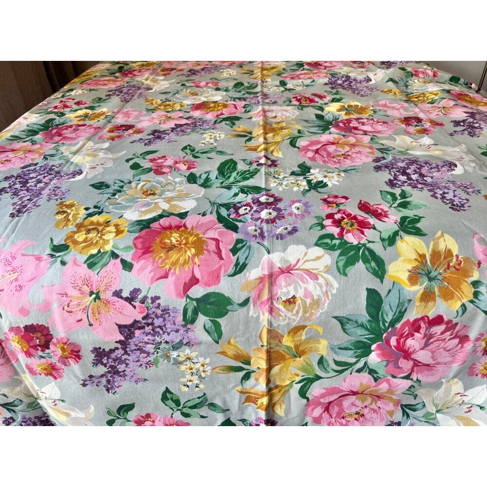 Waterford Floral Cotton Sateen Tablecloth 97" X 58.5" Multicolor on Green Cotton - Picture 2 of 15